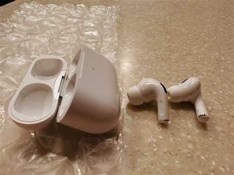 Woman left her AirPods on a plane after landing in San Francisco. She tracked them to an airport worker’s home